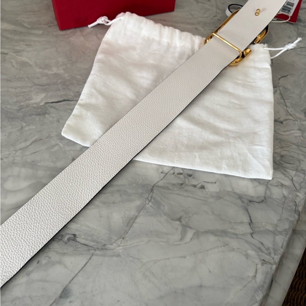 Valentino Tan/white Leather Belt with Gold hammered Logo Buckle - Picture 8 of 11